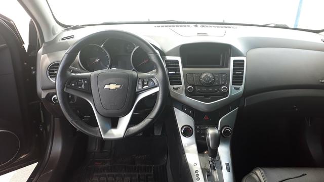 Cruze LT 1.8 Sedan 2012, automático, completo, couro, impecável, aceito troca - Foto 8