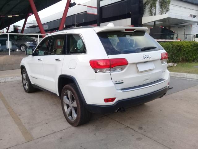 Jeep Cherokee 2015 3.2 4x4 V6 - Foto 9