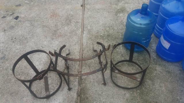 Suporte para Gás e Água para moto - Foto 2