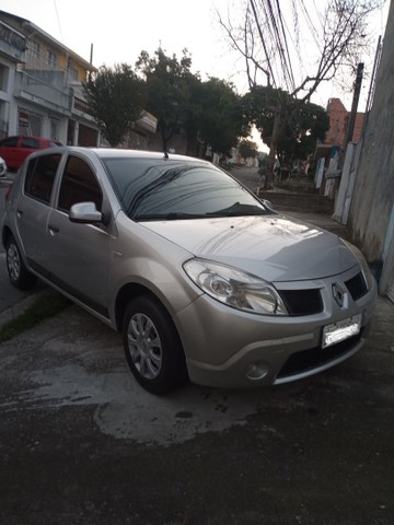 SANDERO RENAULT PRATA 1.0 COMPLETO FLEX