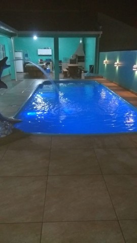 Casa com Piscina na Quadra do Mar - Foto 4