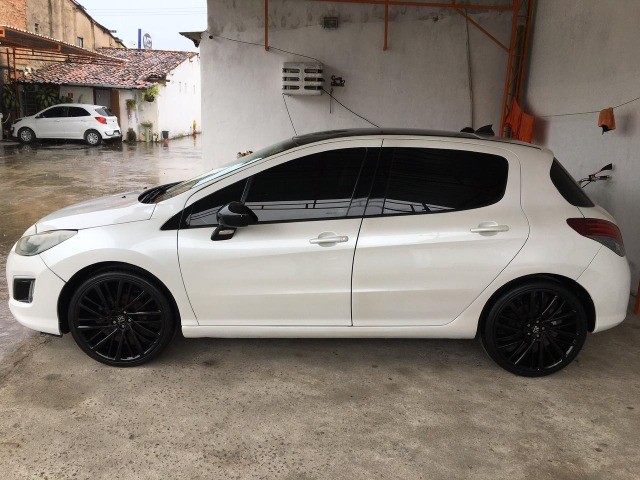 VENDO PEUGEOT 308 HATCH 2.0 BRANCO PÉROLA CARRO TOP EM PERFEITO ESTADO