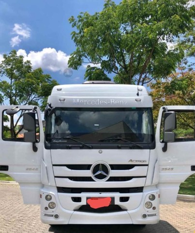 MERCEDES--BENZ MB 2546 2019