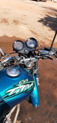 DUAS MOTOS TITAN E SAHARA