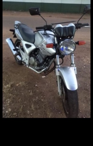 TWISTER 250CC EM DIAS.