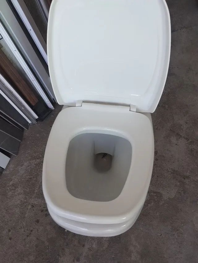 Vaso sanitário convencional Monte Carlo deca - Foto 2