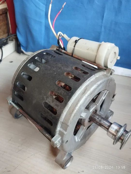 Vendo motor de. 1/2 CV. Lee anúncio - Foto 5