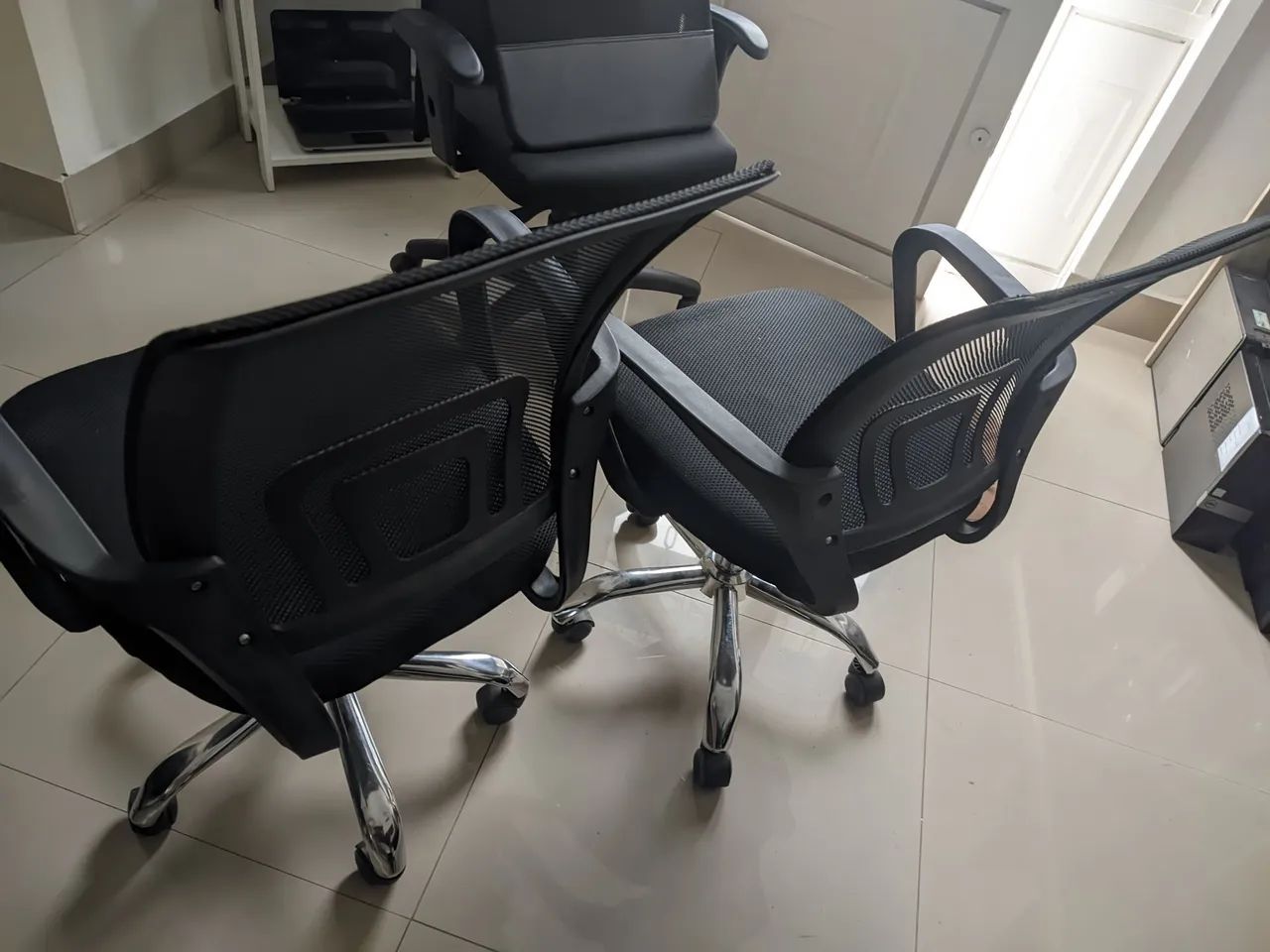 Cadeira de Escritório Giratória 180,00 cada - Foto 5