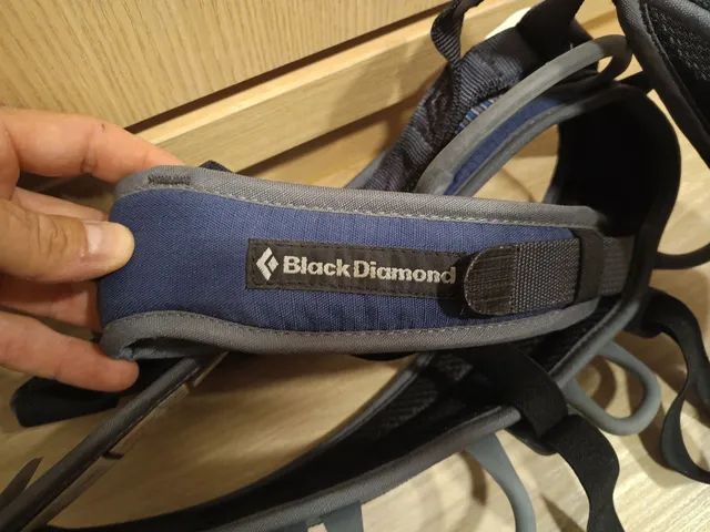 Cadeirinha Black diamond escalada 