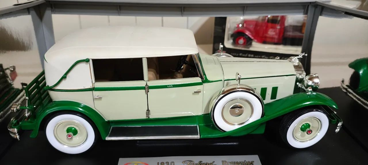 Packard Brewster 1930    1:18 - Foto 3