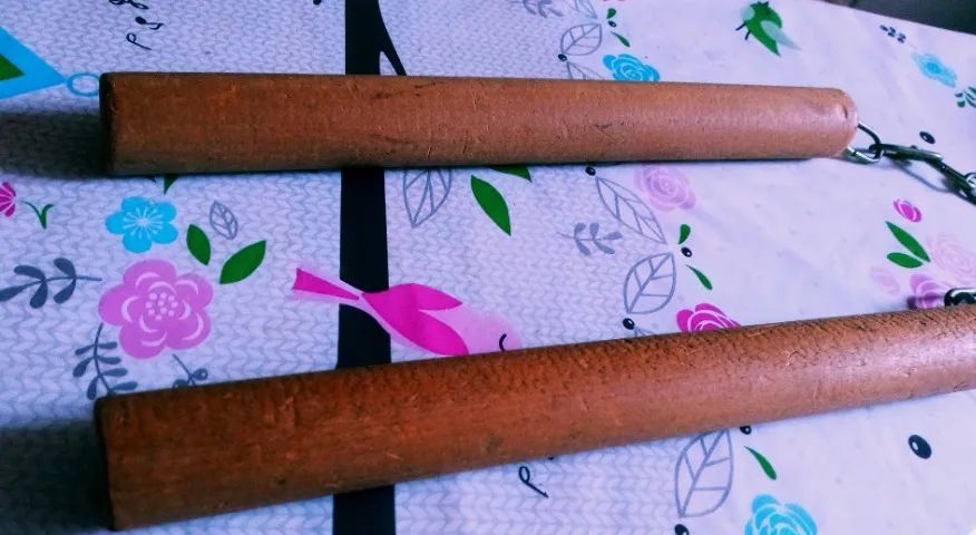 Nunchaku Simples Karatê Kung-fu Madeira Corrente Ninjútsu - Seminovo - Foto 3