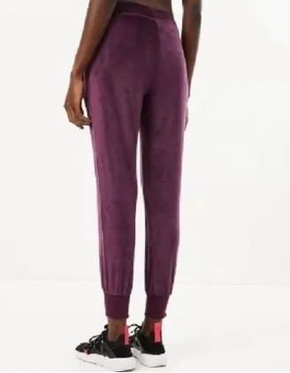 calça Jogger Feminina Plush - P - Foto 4