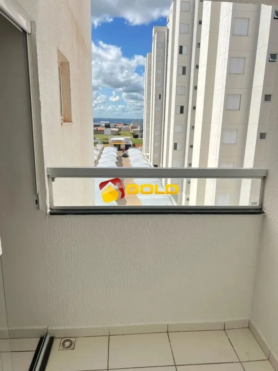 Apartamento para Venda em Uberlândia, Minas Gerais, 2 dormitórios, 1 suíte, 2 banheiros, 1
