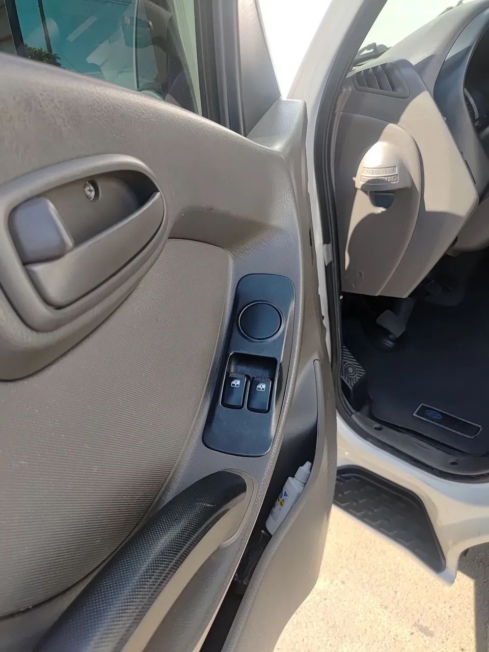 Caminhao HR 2014 - Foto 7