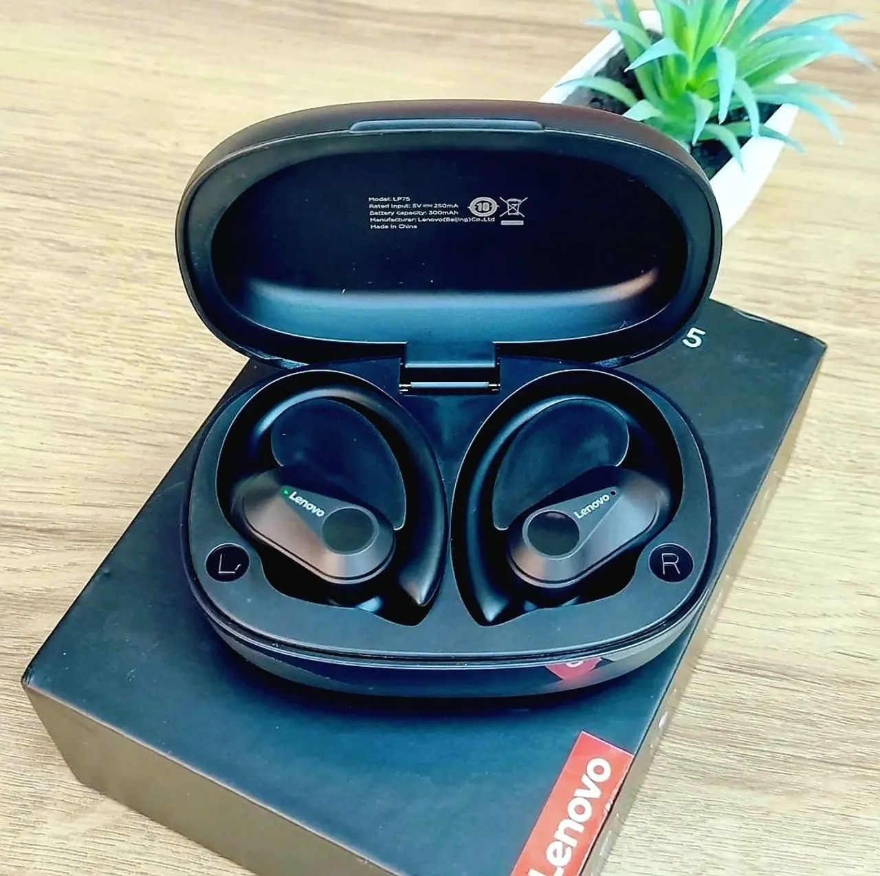 (Lacrado) Fone de ouvido bluetooth LENOVO LP75 Esportivo Original - Foto 3