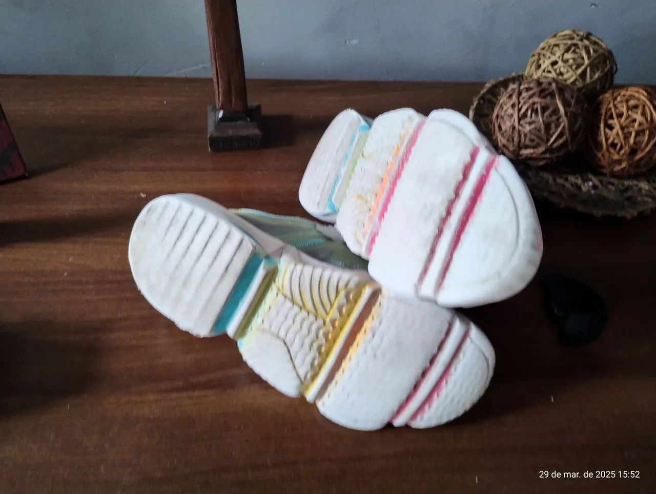 Tênis infantil TiaotiaoHu Kids n°34<br>TiaotiaoHu Kids<br>Tam. 34 - R$45,00 - Foto 4
