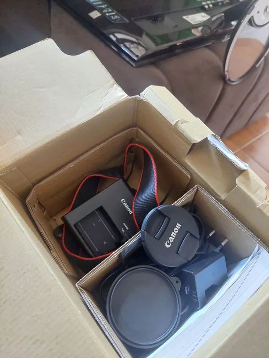 CAMERA CANON EOS 2000D - Foto 5