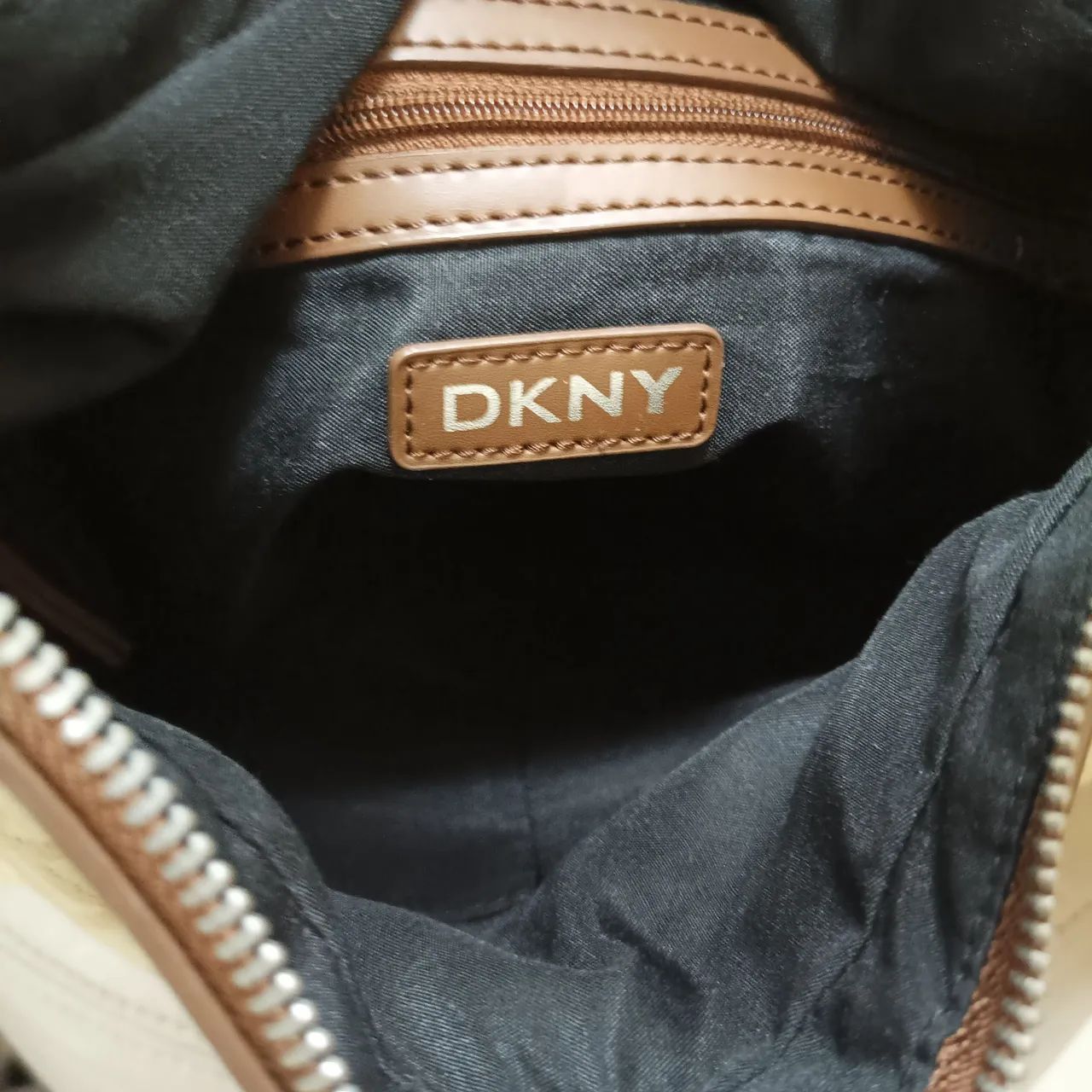Bolsa de ombro DKNY original - Foto 5