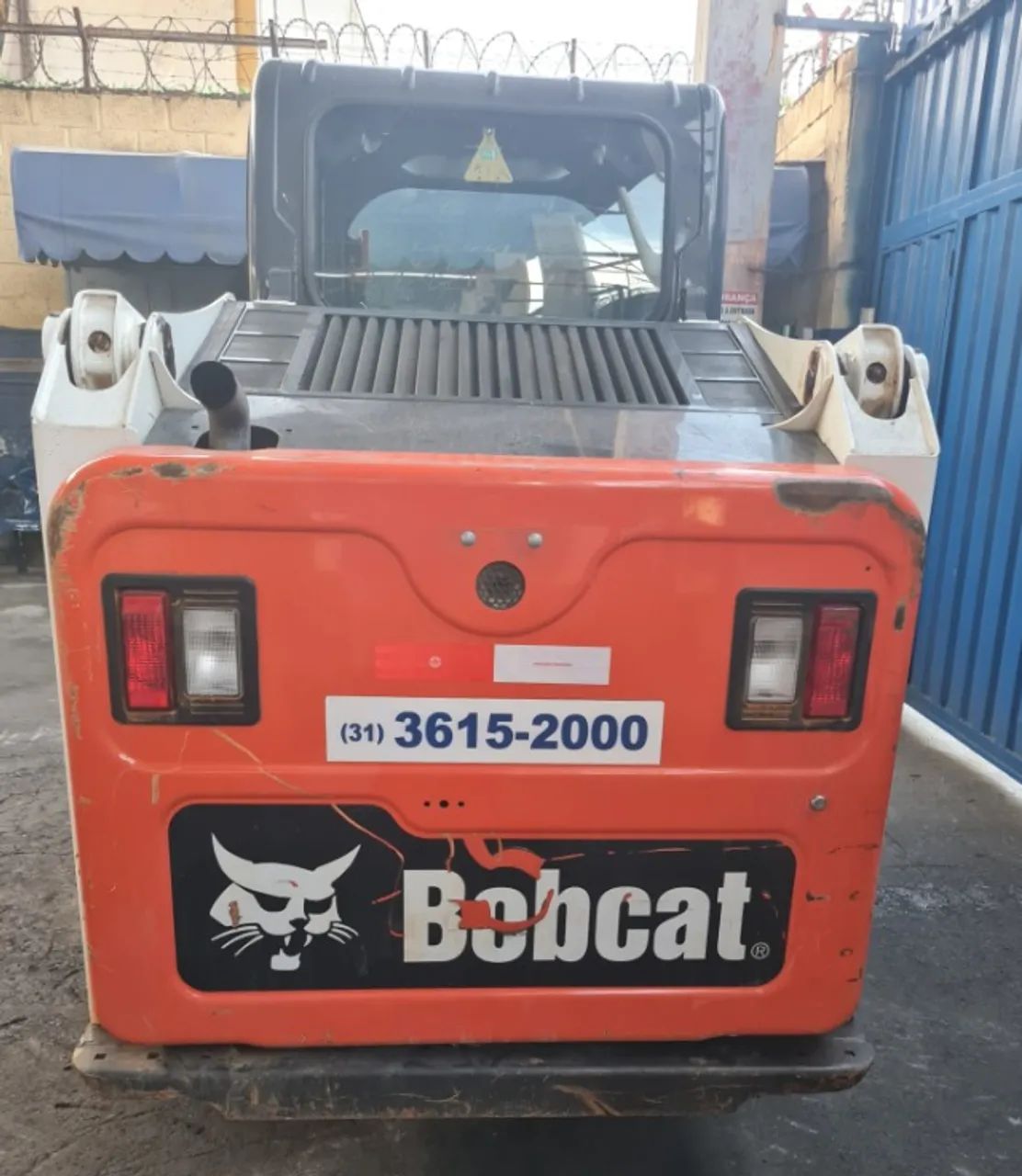 Minicarregadeira Bobcat S450 Ano 2024 Com 661.7hs C Ar Cond - Foto 4