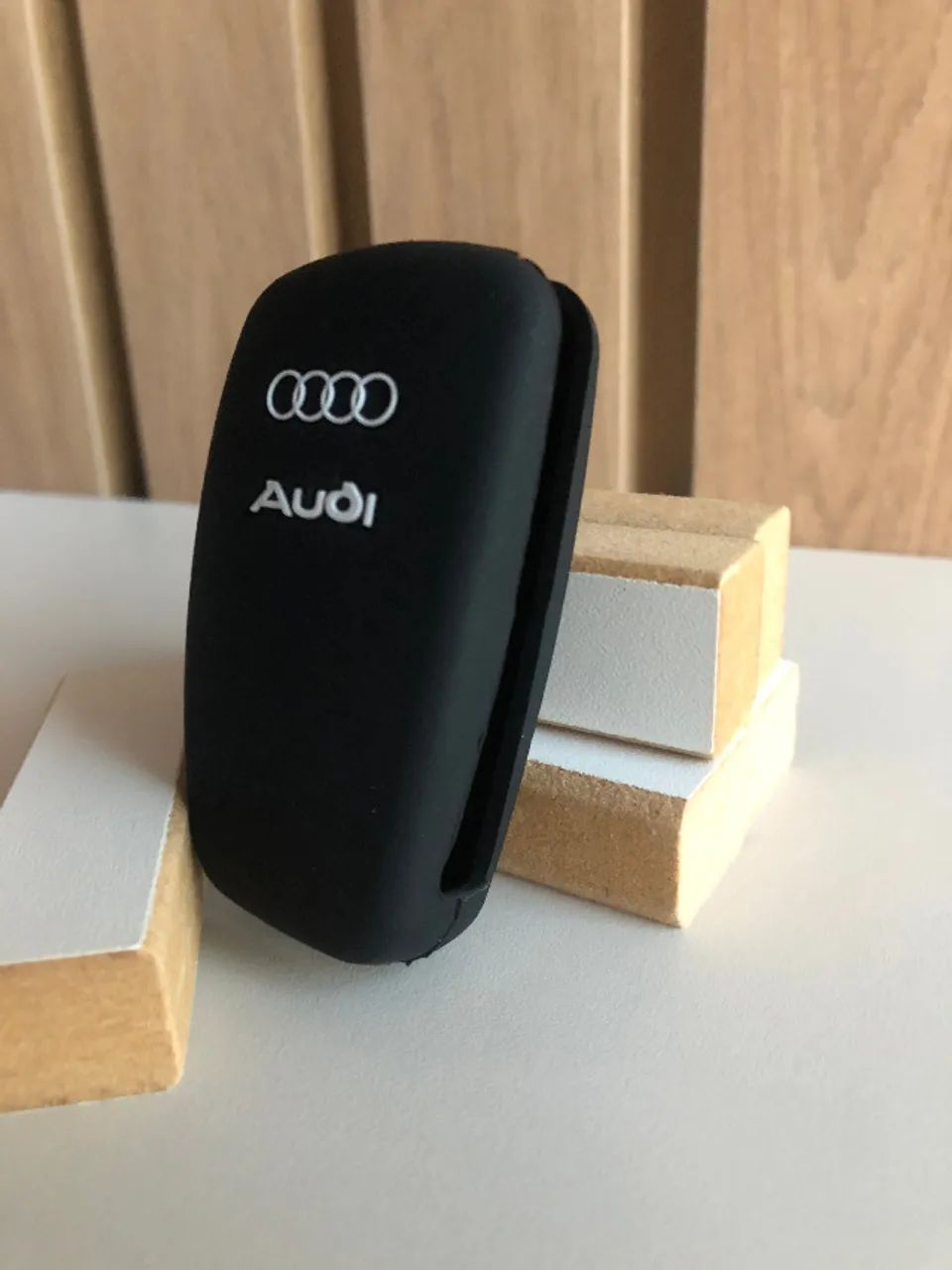 Capa de Chave em Silicone Premium Audi Q3 A1 A3 A4 A5  - Foto 3