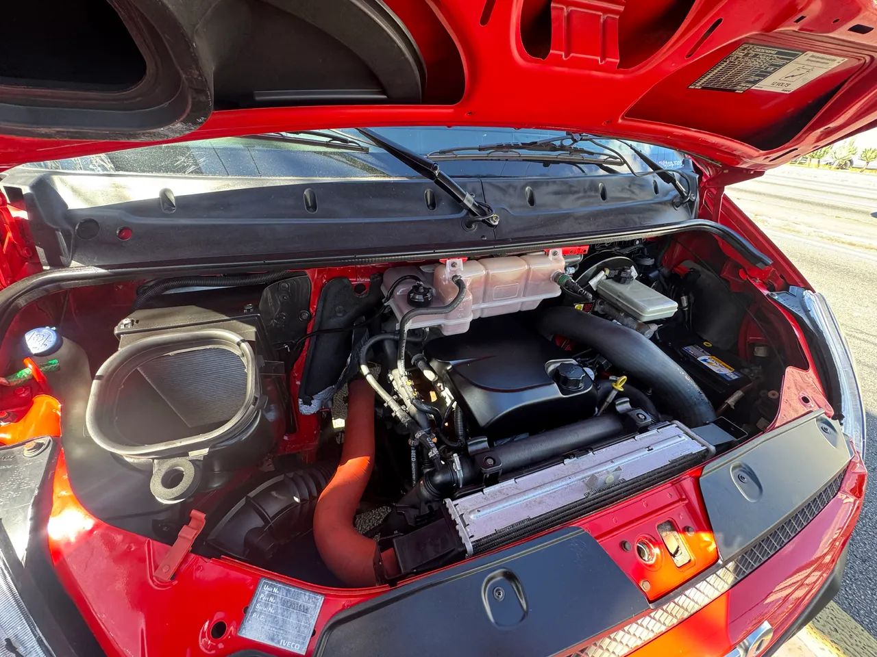 Iveco Daily 35s14 2011 novíssima - Foto 3