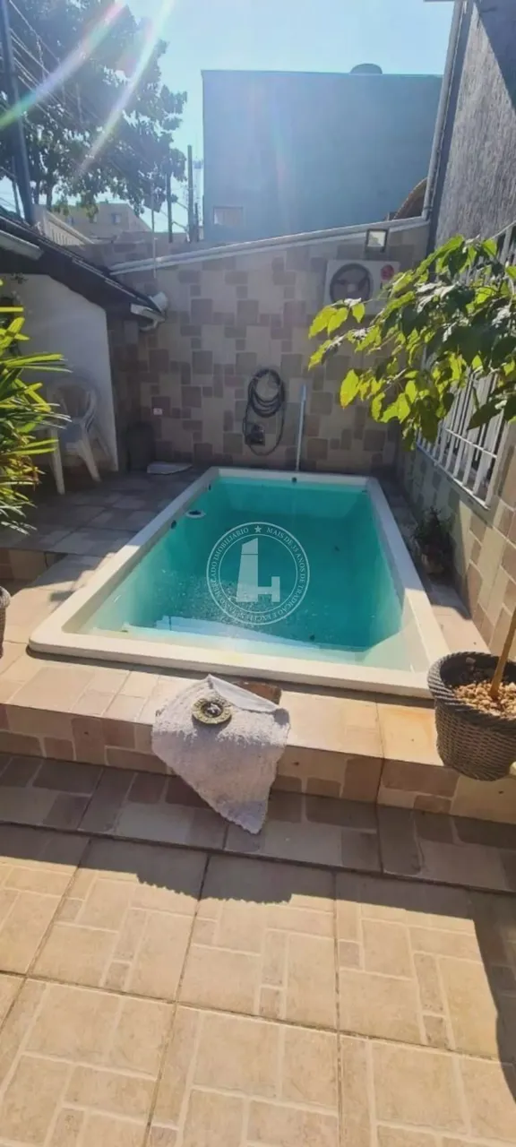 Sobrado com Piscina e Hidromassagem à Venda - Vila Aliança, Guarulhos - R$ 950.000!