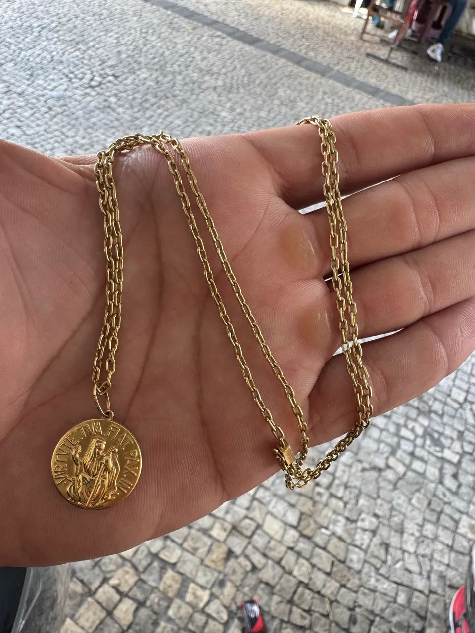 Corrente Cartier ouro 18k maciça 64309893124353121