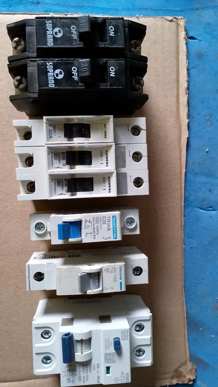 circuit breakers64960469977729120