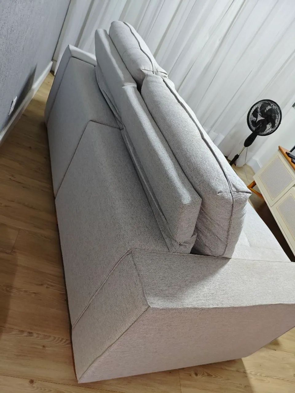 SOFÁ EM LINHO64842829007874123