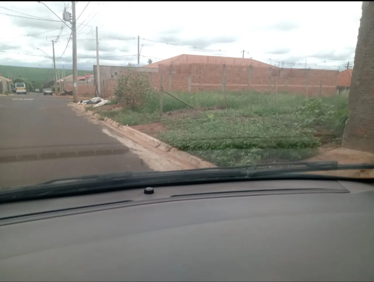 Terreno de 167 m² Gavião Peixoto SP