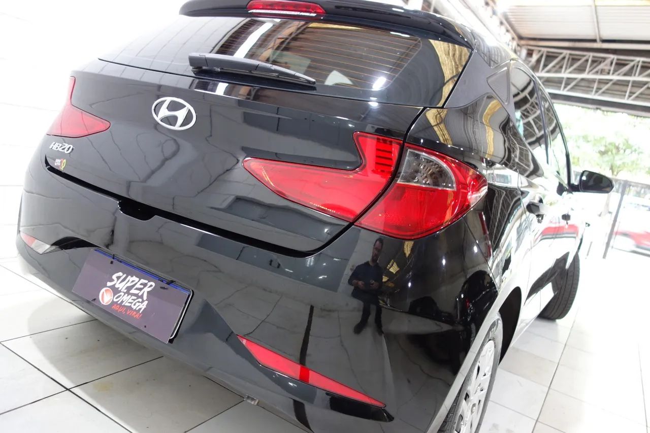 HYUNDAI  -  HB20 1.0 12V FLEX SENSE MANUAL Cor Preto     2021 - Foto 4