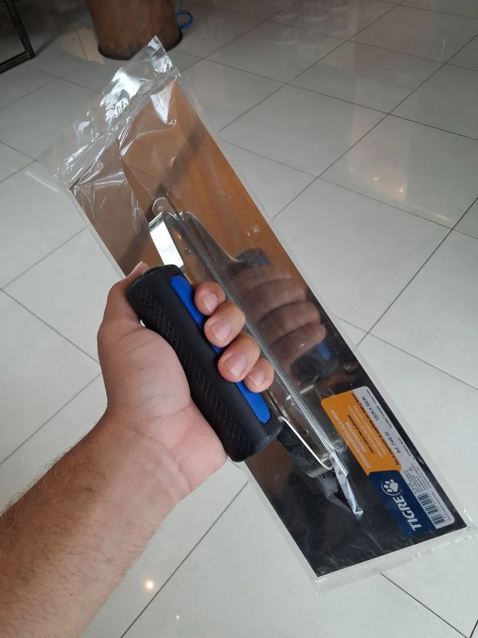 Desempenadeira Aço Inox Profissional Tigre 12cm x 35cm