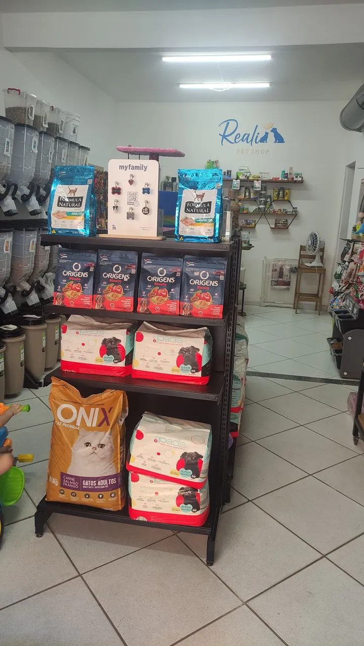 Passo casa de ração com banho e tosa em Soteco