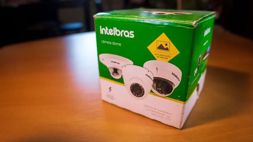 Camera ip Intelbras vip 1120d - Foto 2