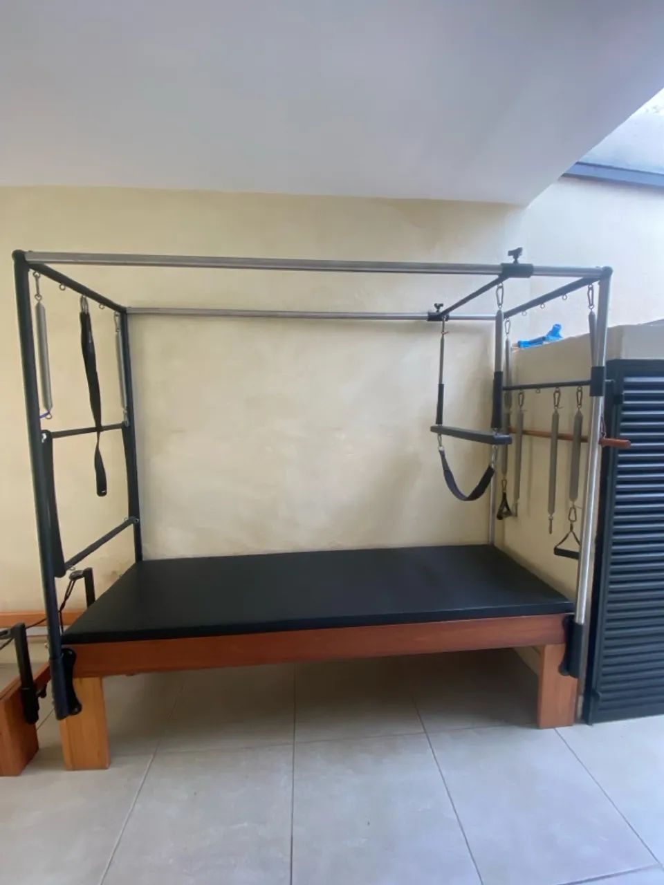 Equipamentos de pilates metalife(Cadillac, Mesa de extensão e Chair)