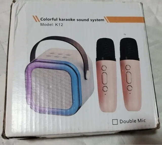 Karaokê com 2 microfones