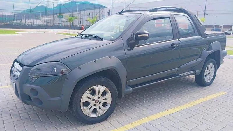FIAT STRADA ADVENTURE 1.8 2010 - Foto 2