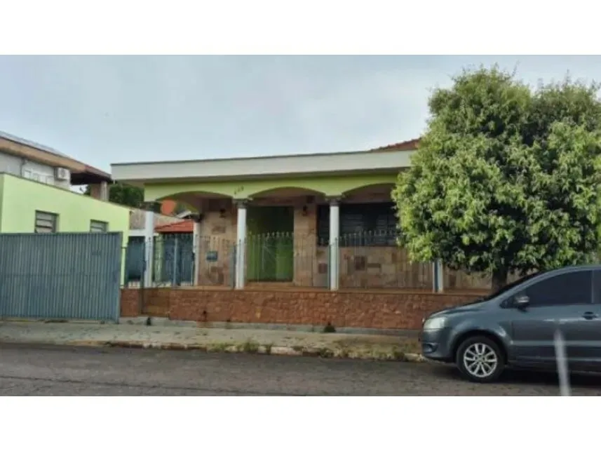 Casa em Leilão - Centro - Santa Ernestina - SP