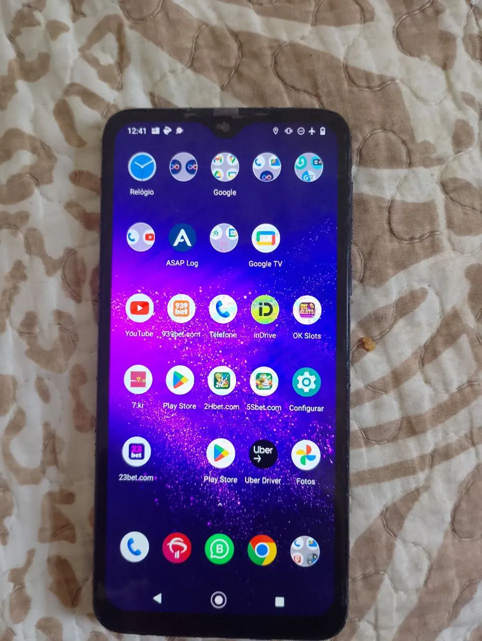 Motorola one macro