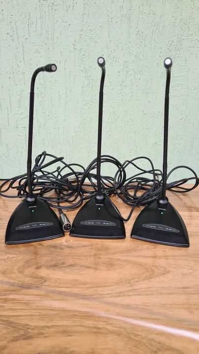 3 Microfones Goosneck Shure MX 412 D/C