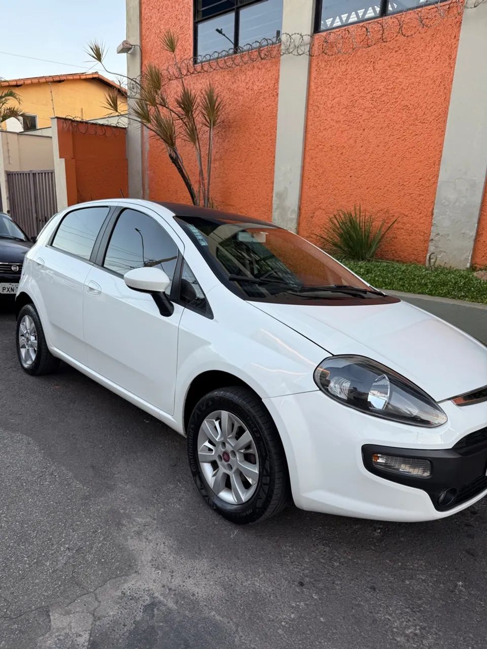 Fiat Punto 2015 Attr. 1.4 Completo