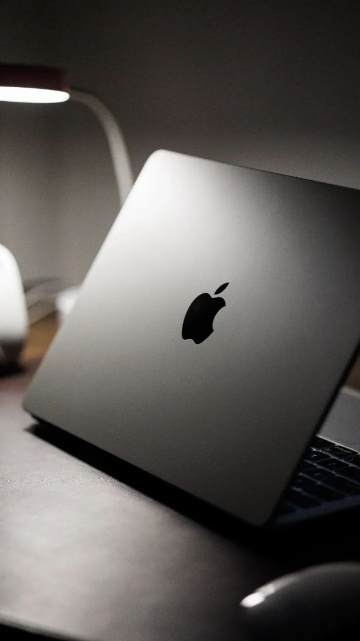 MacBook Air M2 13インチ　8GB 256GB充放電13回極上品 MacBook Air 13