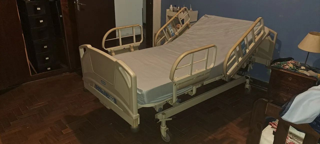 Cama Hospitalar Elétrica Hill Rom 5 movimentos - Foto 3
