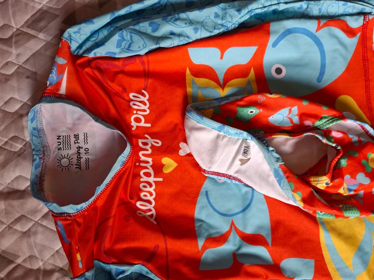 Conjunto de biquíni infantil com estampa de peixe - Foto 2