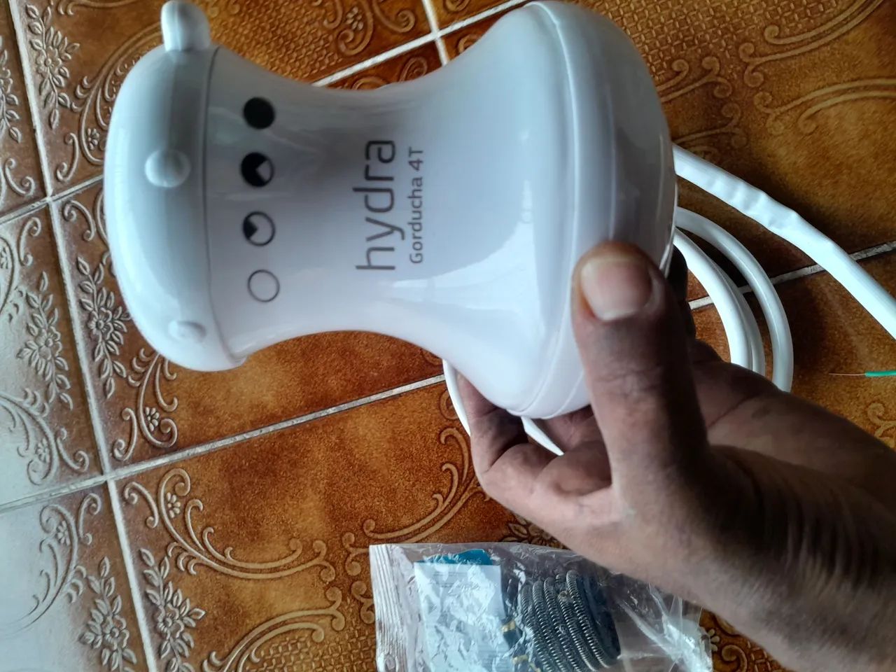 Chuveiro  Hidra com Resistência Elétrica - Foto 3