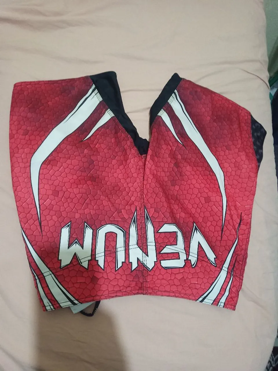 Short Venum Vermelho - MMA