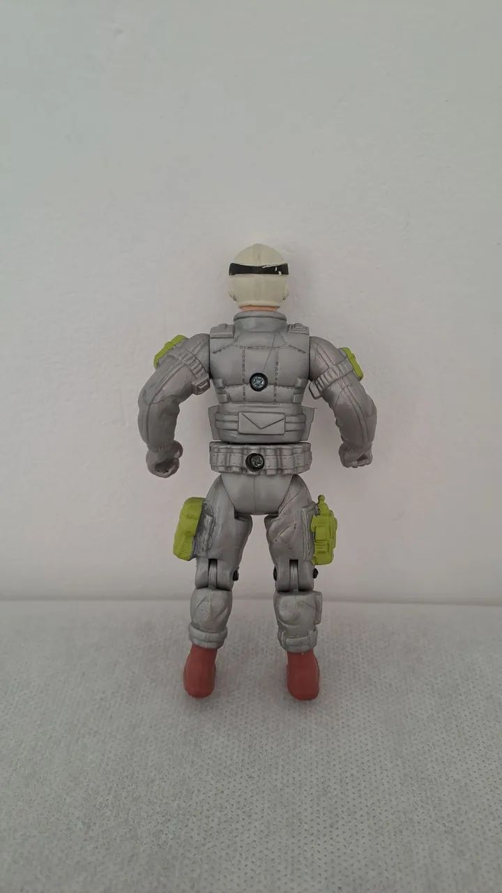 ** MT J. Dean Variante Exclusivo Veículos SOS Commandos Gulliver - Foto 4