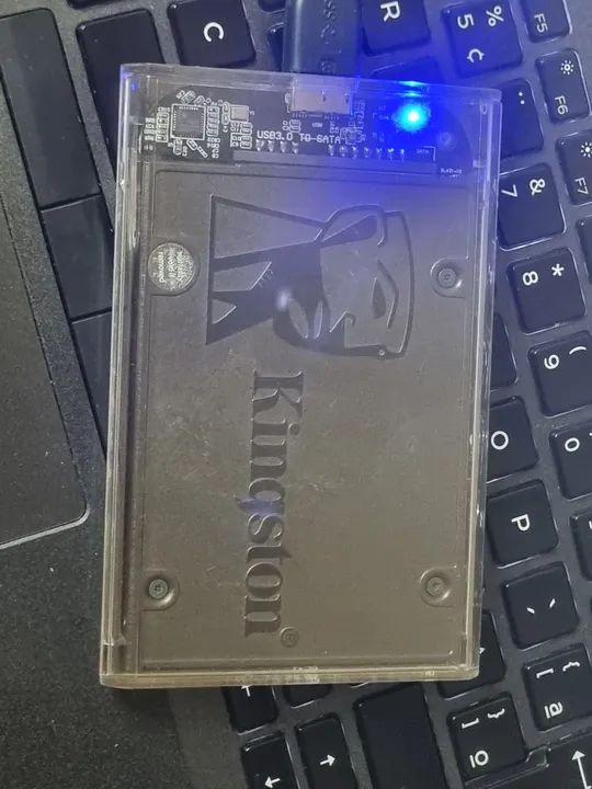 SSD 480gb Kingston + Case para Usar Como SSD / HD Externo
