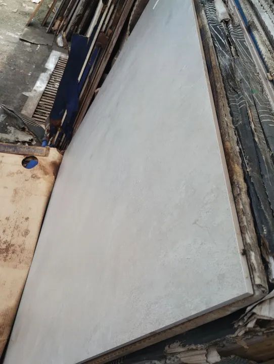 Porcelanato fuso viking acetinado 120x120 Portobello lê a discrição  - Foto 2