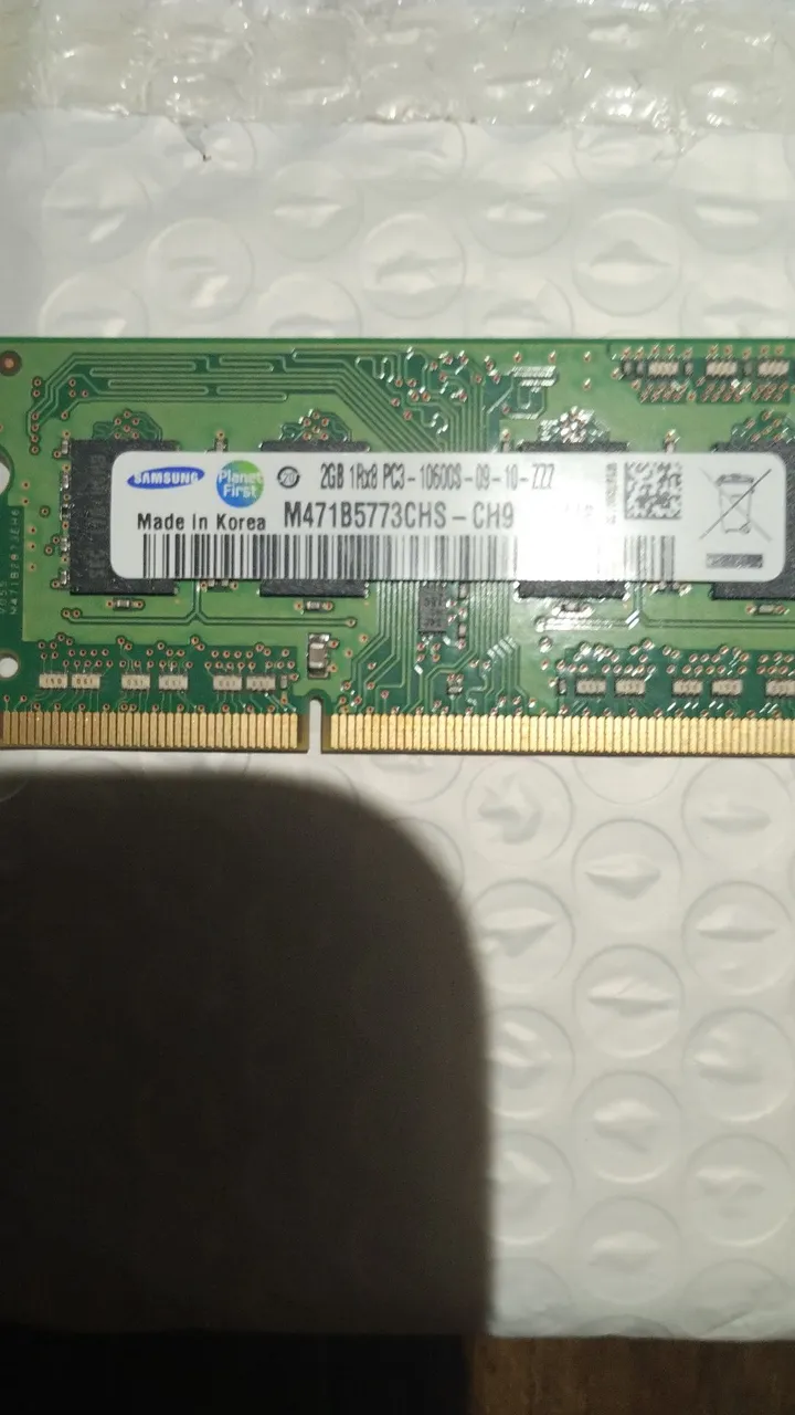 Memória RAM Samsung 2GB DDR3 notebook